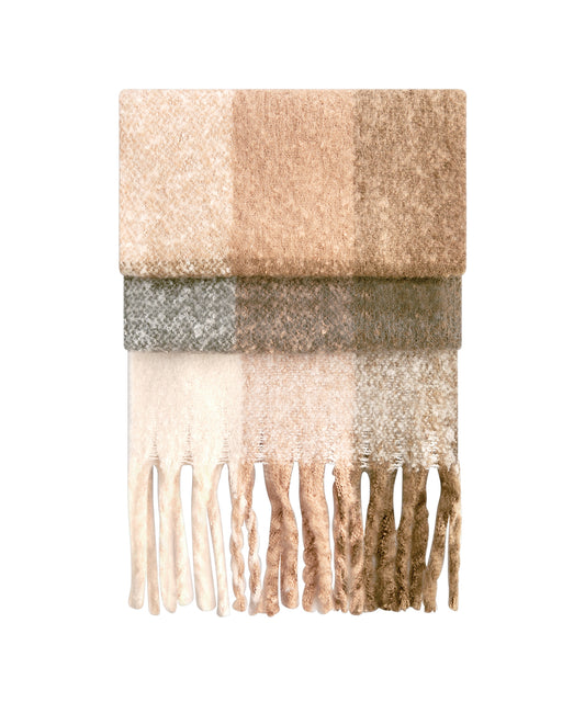 Fluffy check scarf